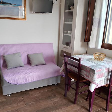 Agriturismo Gli Olivastri Appartamento Raggio Di Sole , Con Piscina E Vista Mare ,Climatizzatore,Wifi Альенту Экстерьер фото